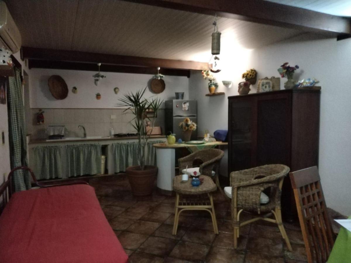 Cornino Casa Vacanze La Dolce Vita Кустоначи Екстериор снимка